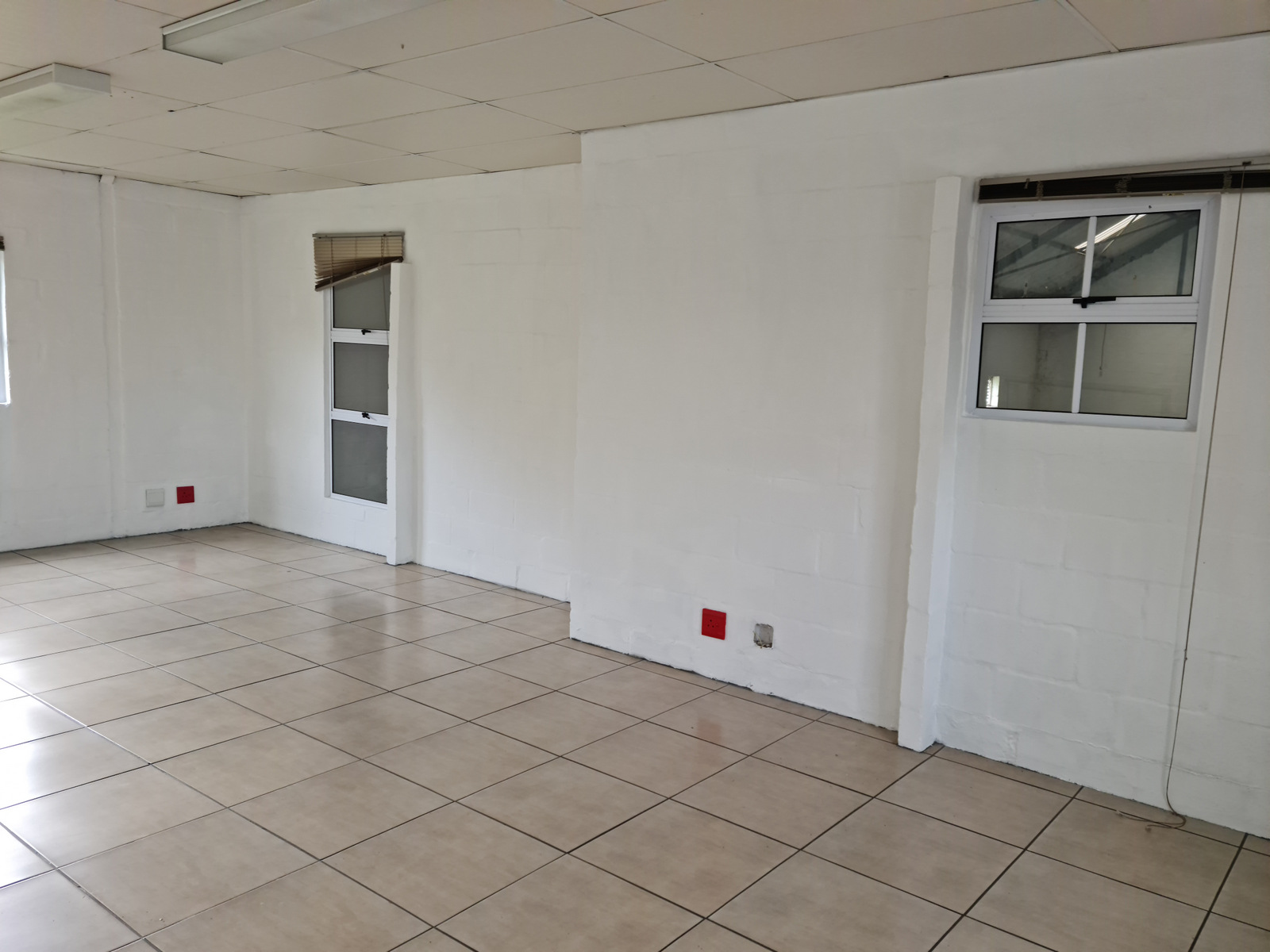 To Let commercial Property for Rent in Somerset West Business Park Western Cape